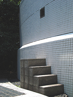 こっそりのぞき窓